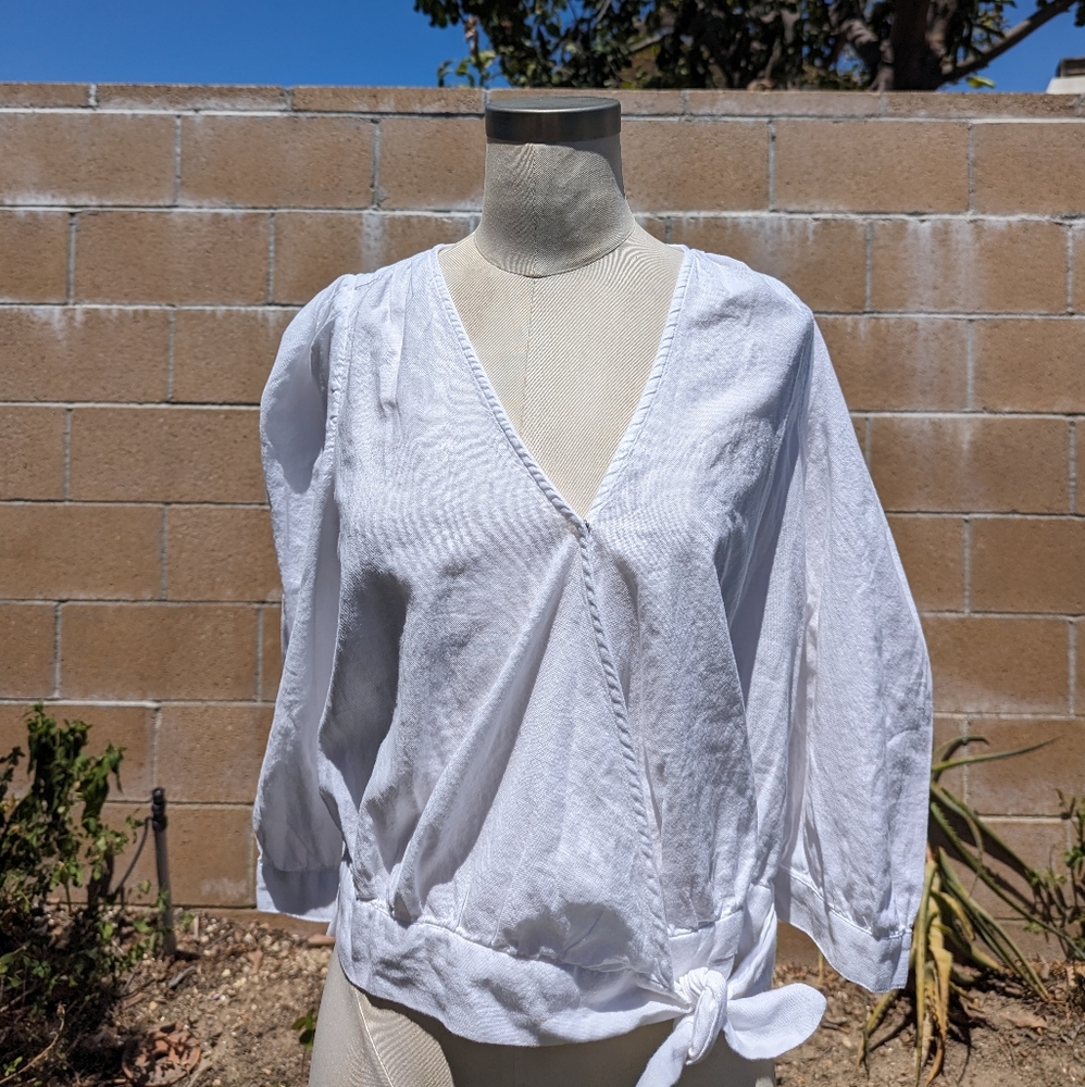 Madewell Wrap Top in Eyelet White
